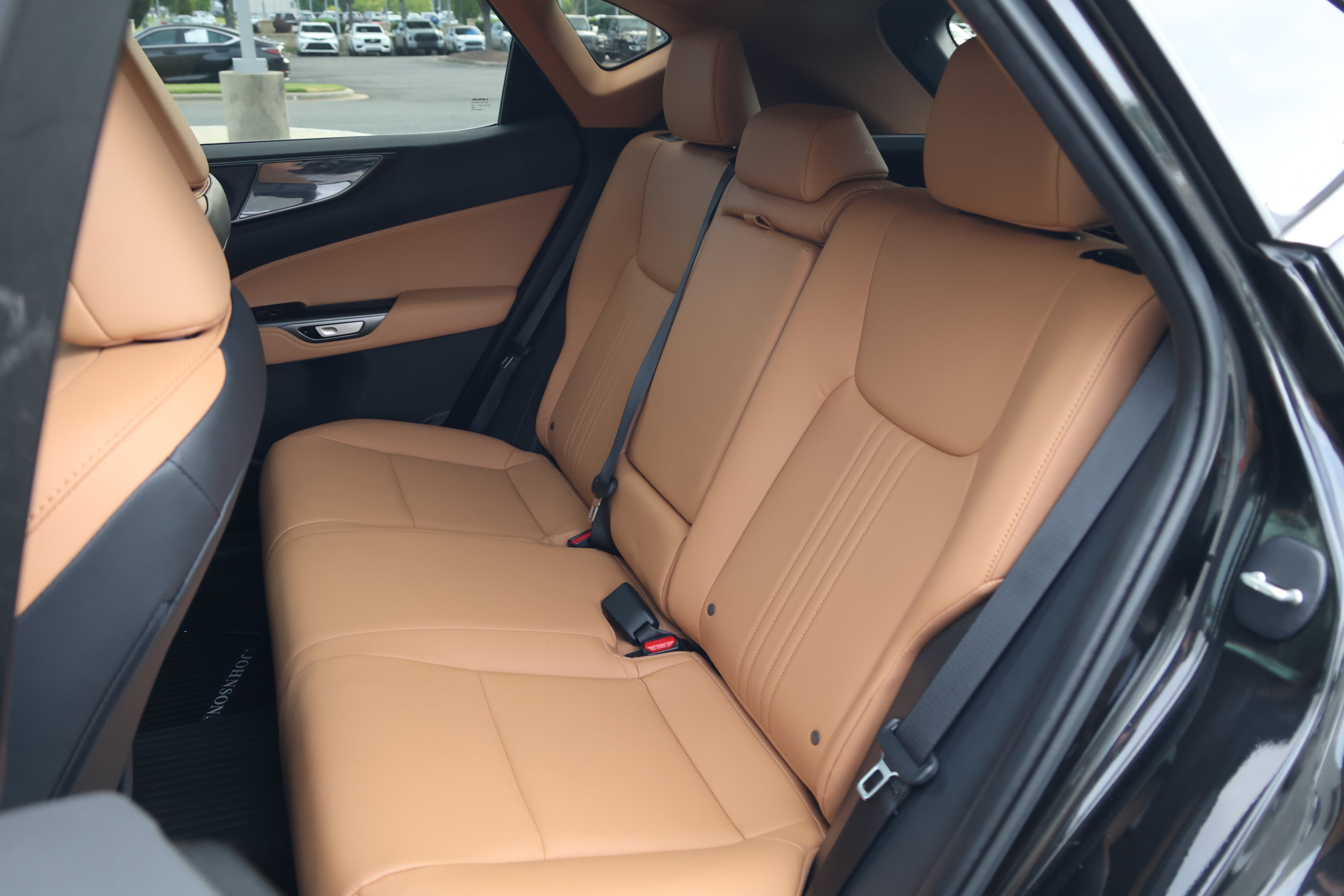 Certified 2025 Lexus NX 350 AWD w/ Accessory Package (2T) image 39