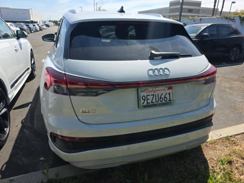 Used 2023 Audi Q4 e-tron Premium Plus w/ Premium Plus image 6