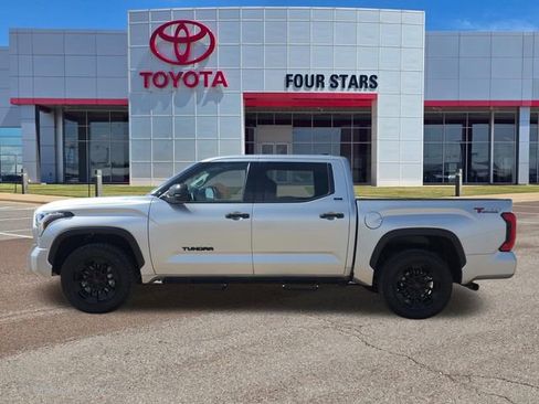 Used 2022 Toyota Tundra SR5 image 1