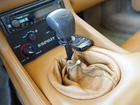 Used 1990 Lotus Esprit SE RWD image 18