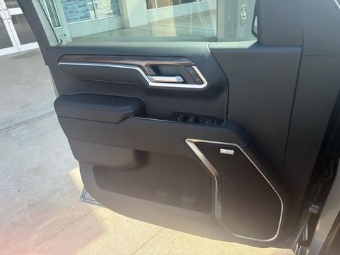 New 2026 Chevrolet Silverado 1500 RST w/ Convenience Package II AWD/4WD image 24