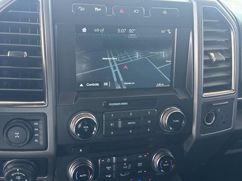 Used 2018 Ford F150 Raptor w/ Equipment Group 802A Luxury AWD/4WD image 28