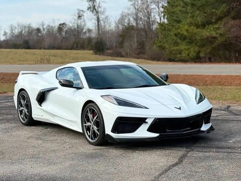 Used 2021 Chevrolet Corvette Stingray Coupe 2D image 1
