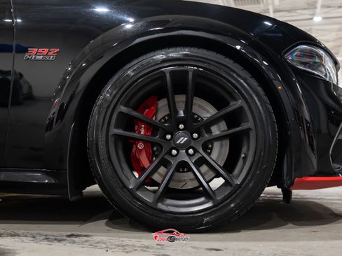 Used 2020 Dodge Charger Scat Pack image 9