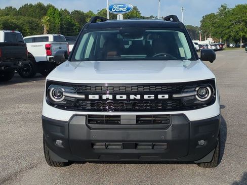 Used 2025 Ford Bronco Sport Outer Banks w/ Outer Banks Tech Package+ AWD/4WD image 9