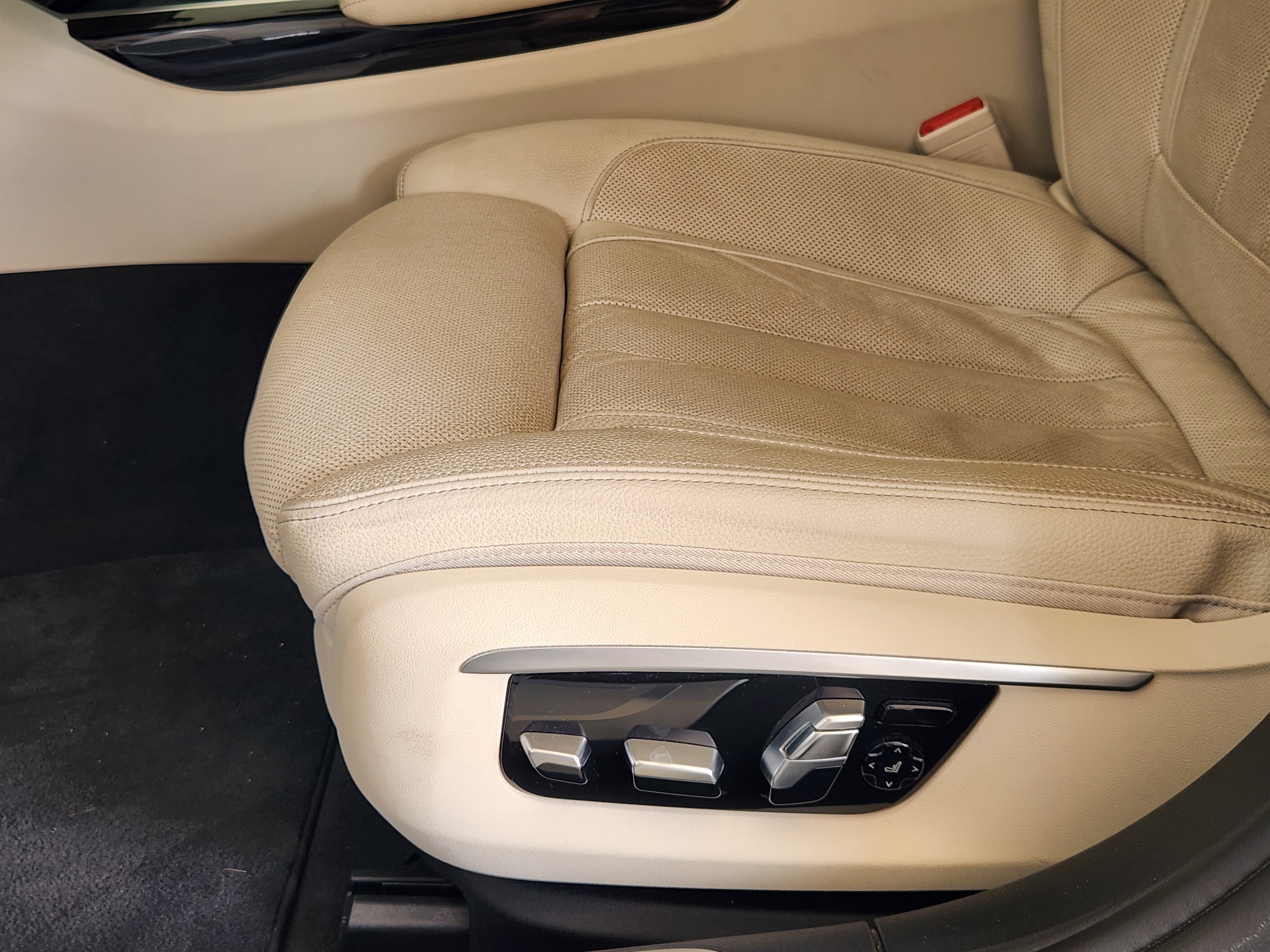 Used 2016 BMW 740i RWD image 24