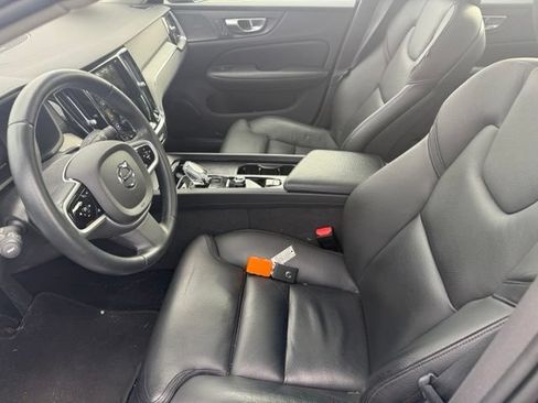Used 2022 Volvo S60 B5 Inscription w/ Advanced Package AWD/4WD image 7