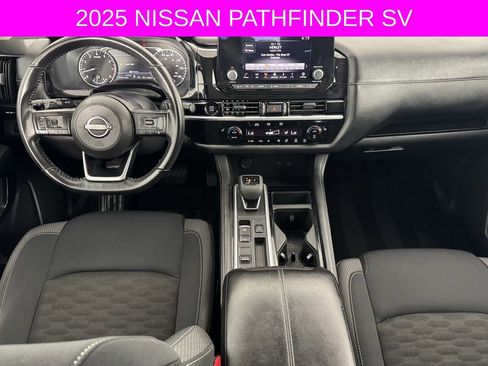 Used 2025 Nissan Pathfinder SV FWD image 21