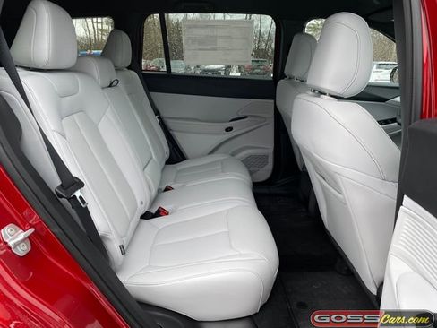 New 2026 Jeep Cherokee Limited image 8