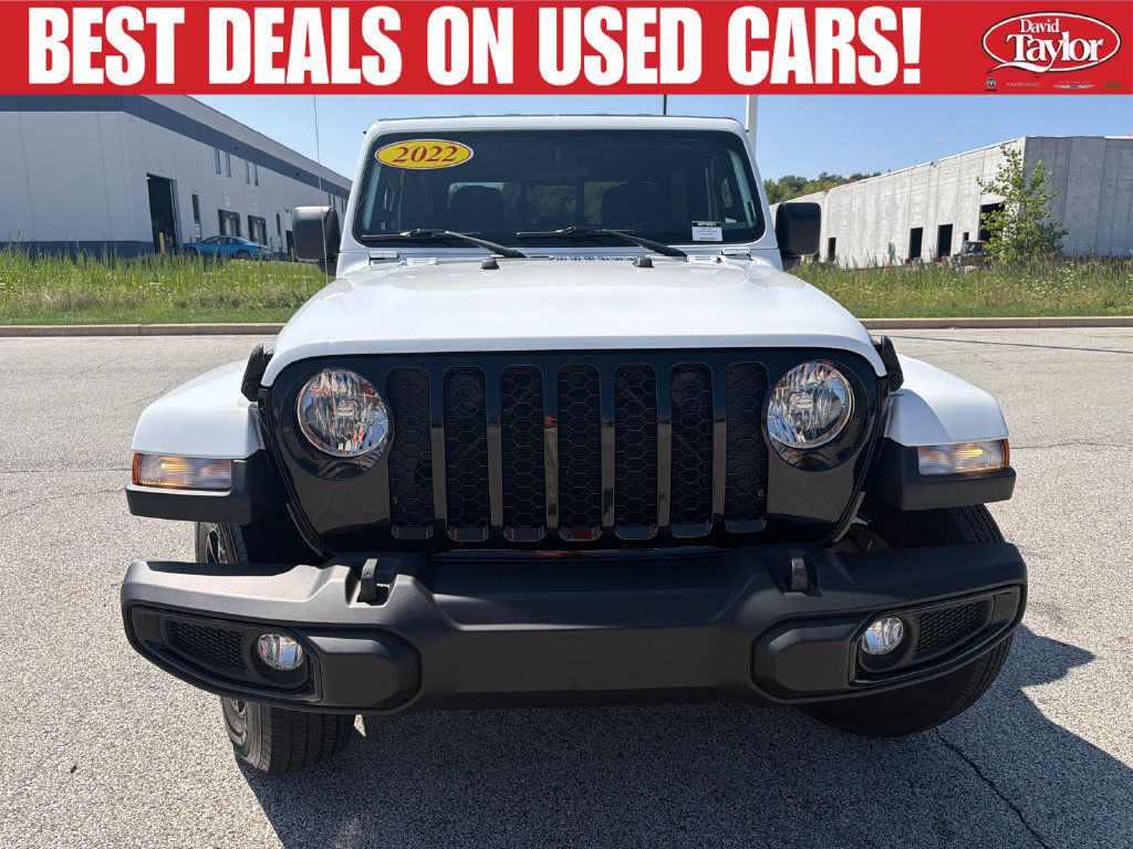 Used 2022 Jeep Gladiator Sport AWD/4WD image 9