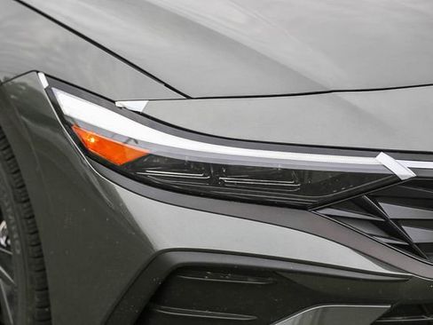 New 2026 Hyundai Elantra Sport FWD image 5