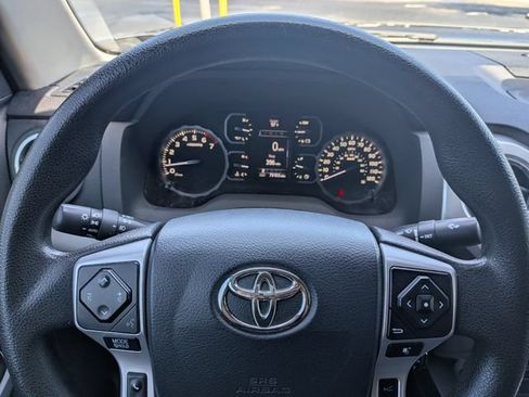 Used 2020 Toyota Tundra SR5 w/ SR5 Upgrade Package AWD/4WD image 25