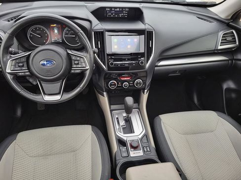Used 2023 Subaru Forester Premium image 17