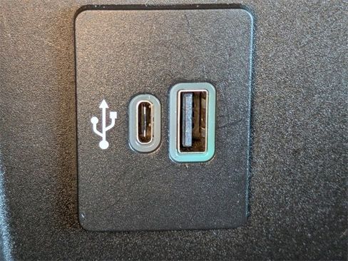 Certified 2023 Ford F250 XLT w/ 360-Degree Camera Package image 20