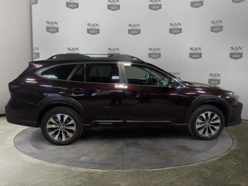 Used 2025 Subaru Outback Limited AWD/4WD image 6