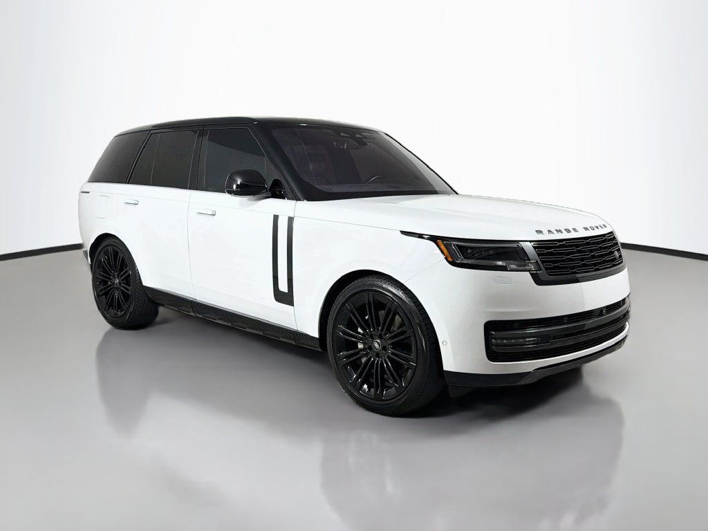 Certified 2023 Land Rover Range Rover SE AWD/4WD image 3