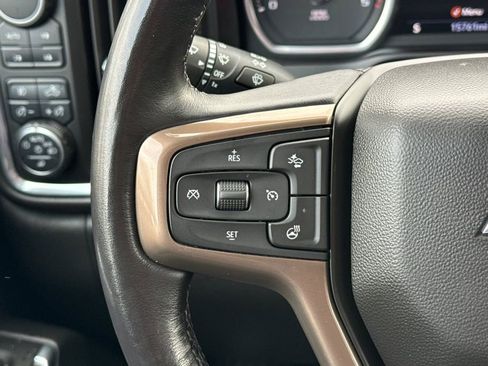 Used 2022 Chevrolet Silverado 3500 High Country image 35