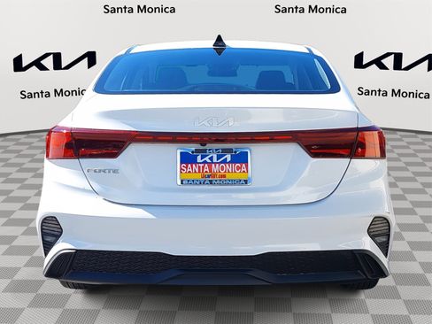 Certified 2023 Kia Forte LXS w/ LXS Technology Package image 6