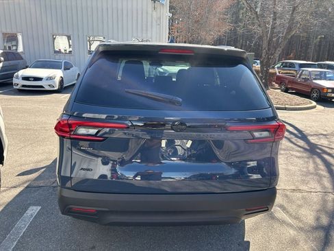 New 2026 Toyota Grand Highlander XLE image 16