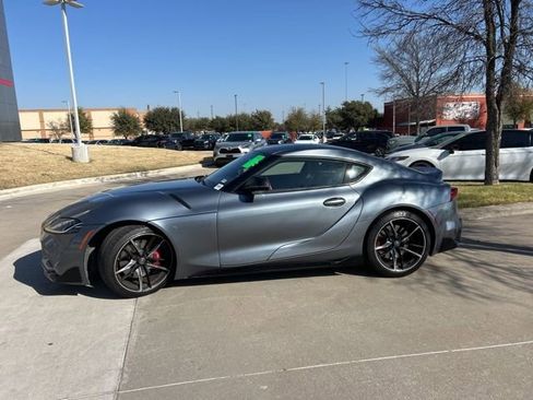 Used 2022 Toyota Supra image 6