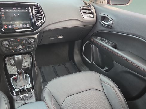 Used 2021 Jeep Compass Limited AWD/4WD image 14