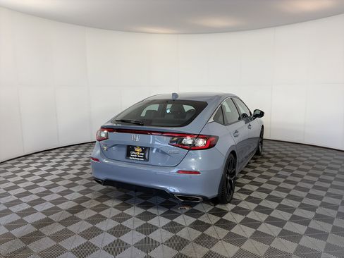 Used 2022 Honda Civic Sport Touring image 10