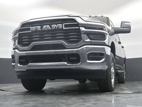 New 2026 RAM 2500 Tradesman AWD/4WD image 44