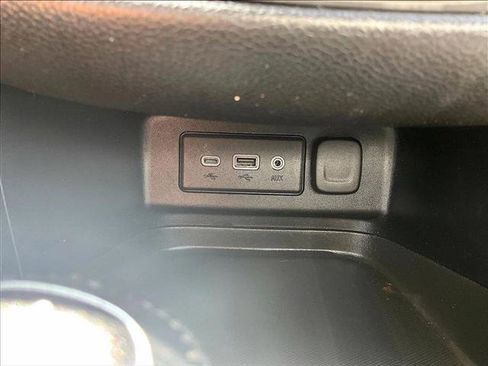Used 2020 Chevrolet Equinox LT AWD/4WD image 25