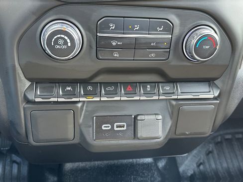 Used 2025 Chevrolet Silverado 1500 W/T RWD image 16