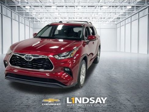Used 2021 Toyota Highlander Limited image 5