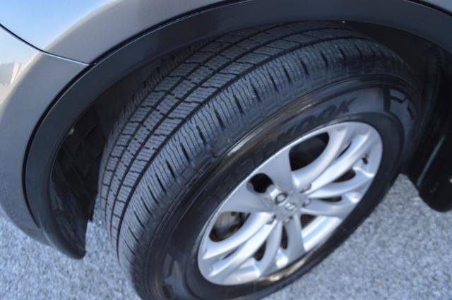 Used 2015 INFINITI QX70 AWD w/ Premium Package image 21