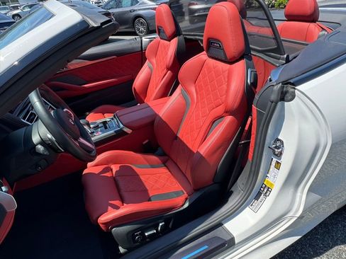 Used 2023 BMW M8 Competition w/ M Carbon Exterior Package AWD/4WD image 12