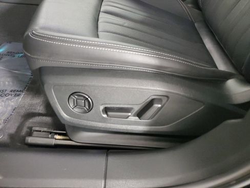 Used 2024 Audi A6 3.0T Prestige image 29