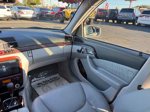 Used 2001 Mercedes-Benz S 500 image 24