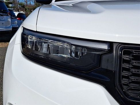 Certified 2023 Jeep Grand Cherokee Limited w/ Black Appearance Package image 28