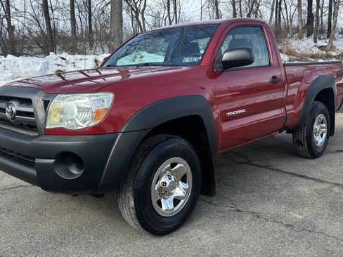 Used 2010 Toyota Tacoma 4x4 Regular Cab image 4