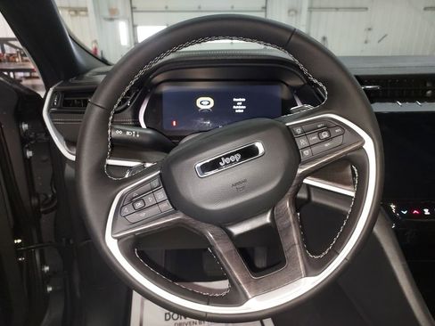 New 2026 Jeep Grand Cherokee Laredo image 20