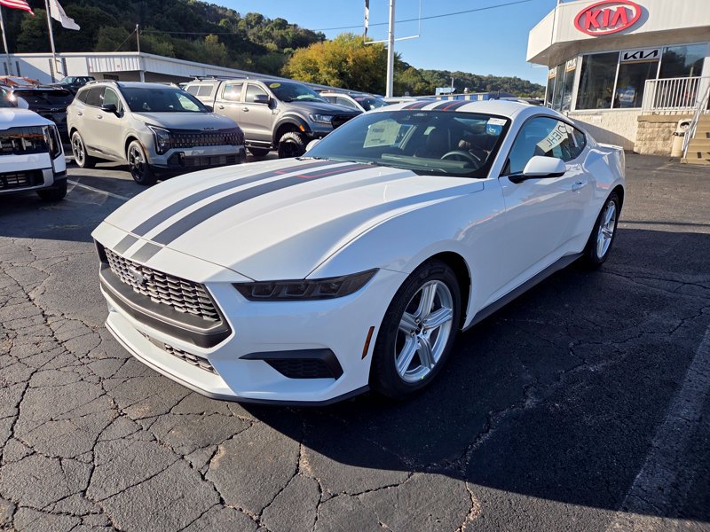New 2026 Ford Mustang Premium RWD image 3