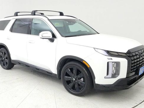 Used 2025 Hyundai Palisade XRT FWD image 1