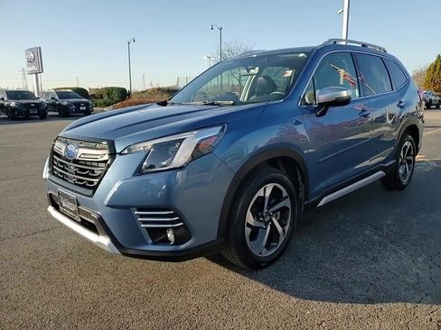 Certified 2022 Subaru Forester Touring w/ Popular Package #3 image 9