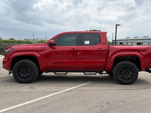 New 2026 Toyota Tacoma SR5 AWD/4WD image 10
