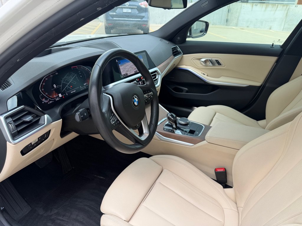 Used 2020 BMW 330i xDrive Sedan w/ Premium Package AWD/4WD image 12