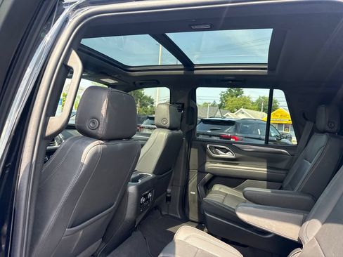 Used 2022 Chevrolet Tahoe RST w/ Luxury Package AWD/4WD image 20