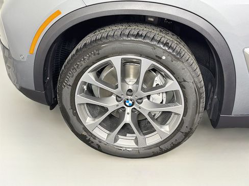 New 2026 BMW X5 xDrive40i AWD/4WD image 33