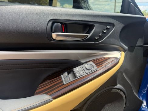 Used 2022 Lexus RC 350 w/ Premium Package image 17