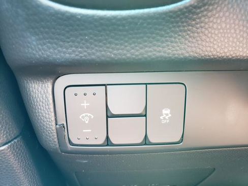 Used 2016 Kia Soul FWD image 29
