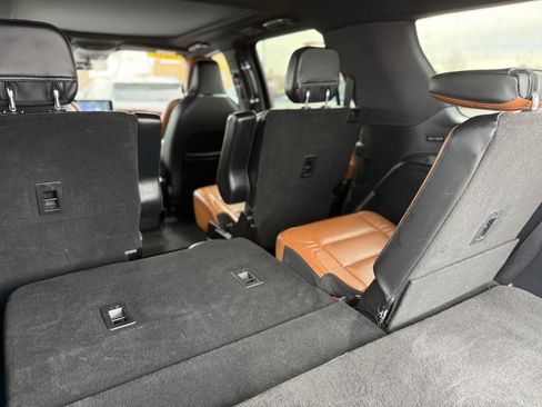 Used 2020 Lincoln Navigator Reserve w/ Luxury Package image 9