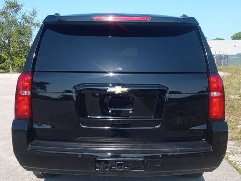 Used 2015 Chevrolet Suburban LT AWD/4WD image 7
