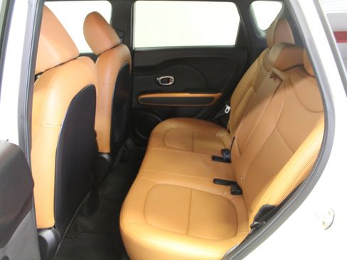 Used 2016 Kia Soul ! w/ Umber Package 1 image 19