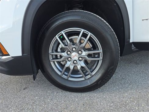 Certified 2025 GMC Acadia Elevation image 29